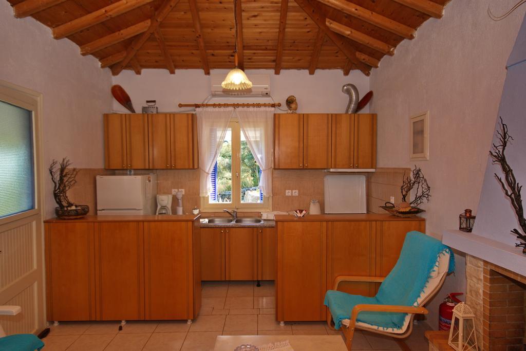 Mourtero House Villa Kalamakia ภายนอก รูปภาพ